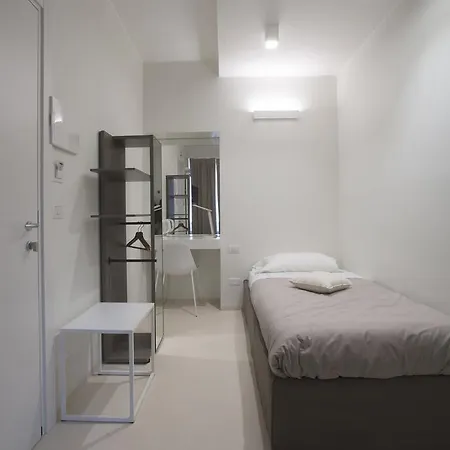 Ξενοδοχείο Villino 2*